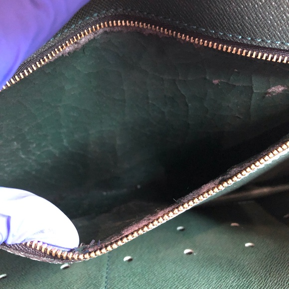 Louis Vuitton Green Taiga Clutch Pochette Sku#83917 - Picture 10 of 10